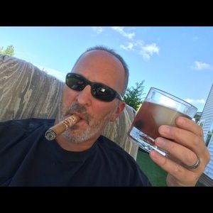 Meet your Posher, Evan